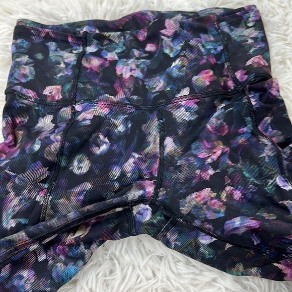 Lululemon Fast and Free Crop II 19" *Non-Reflective Activate Floral Multi - Picture 2 of 6